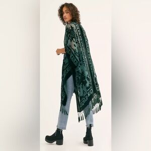 Burnt Velvet Tassel Green Kimono